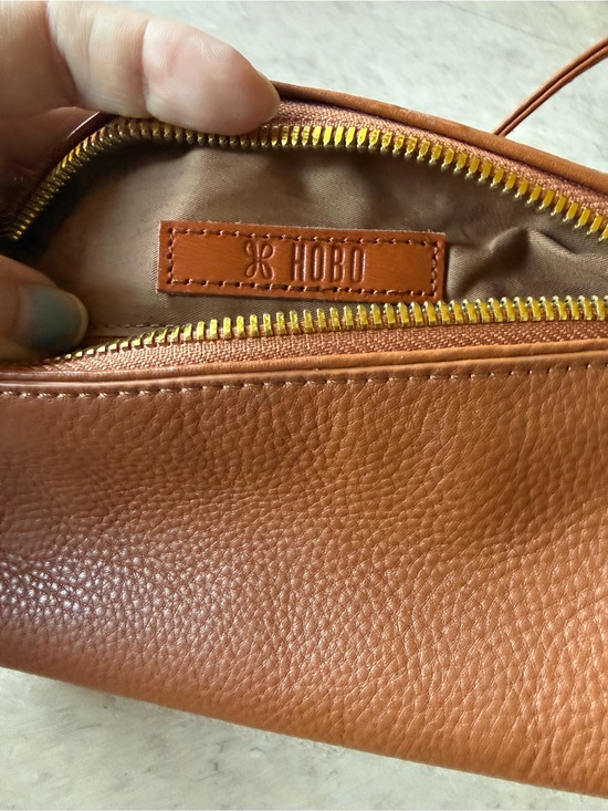 HOBO Handbags - Hobo Run About Crossbody Handbag Warm Honey Pebbled Leather